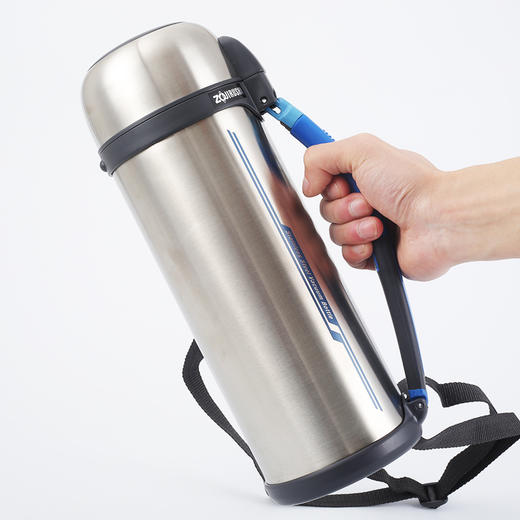 象印ZOJIRUSHI不锈钢真空保温瓶大容量户外旅行车载水壶保温杯 2000ml 商品图5