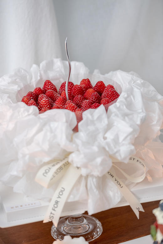 草莓花束蛋糕 商品图1