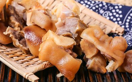 荆裕优选腊味礼盒*1盒3500g（香肠*1、排骨*1、猪蹄*1、腊肉*1、风干鱼*1、风干鸡*1） 商品图4