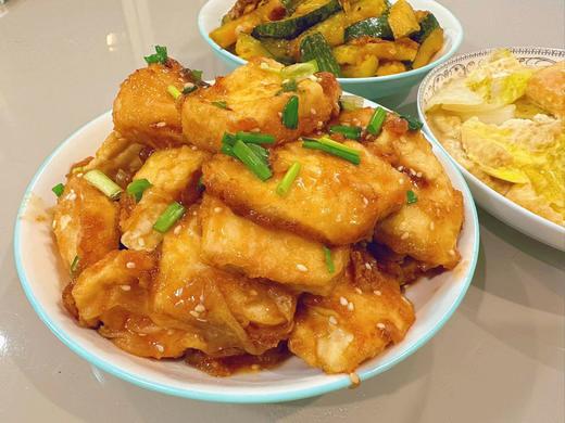 【周五到】仙居卤水豆腐 每盒2斤，外香韧内鲜嫩，浓郁豆香，淡淡的咸鲜滋味～，🤩好吃到上头 商品图2