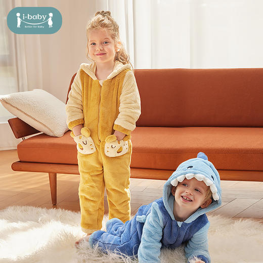 【40元秒杀】ibaby×outlast太空科技恒温牛奶绒儿童家居服可爱造型睡袍保暖卡通全家亲子装套装 商品图0