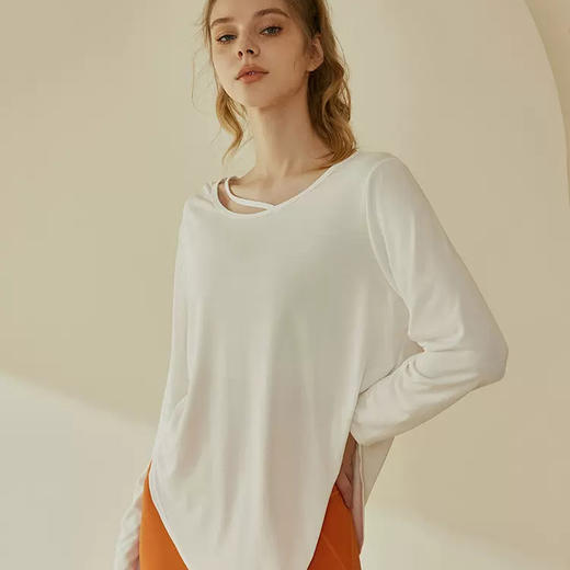 跃牌【倚窗听雨系列】大码宽松长袖T恤罩衫 无胸垫CX40-22 商品图1