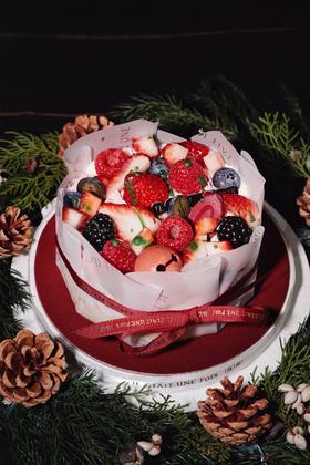 圣诞莓果巴斯克