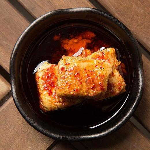 东方奶酪-手造腐乳2瓶装【因腐乳无添加、纯天然发酵；运输途中难免会自然发酵出现有轻微漏油情况 ，但不影响食用，介意者勿拍】 商品图0