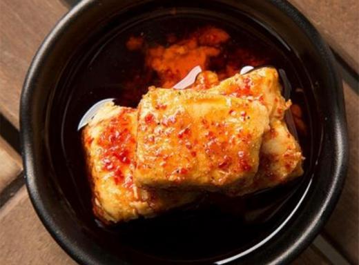 东方奶酪-手造腐乳2瓶装【因腐乳无添加、纯天然发酵；运输途中难免会自然发酵出现有轻微漏油情况 ，但不影响食用，介意者勿拍】 商品图3