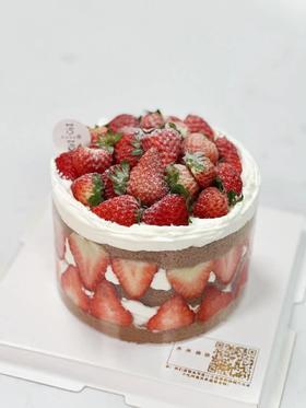 草莓小清新（下单现做，根据排单3小时左右）