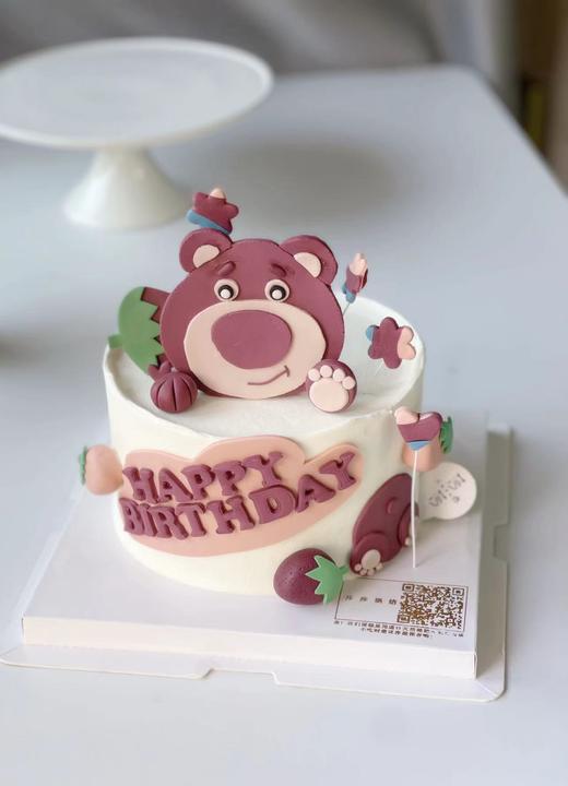 草莓小熊蛋糕（提前24小时预订） 商品图1