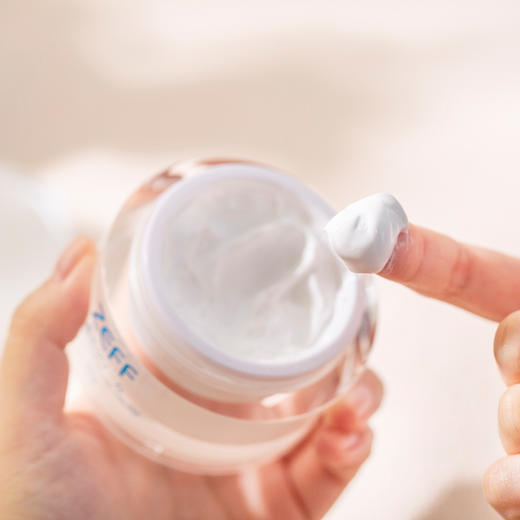 日本 ZEFF素颜霜 45g/瓶 商品图4