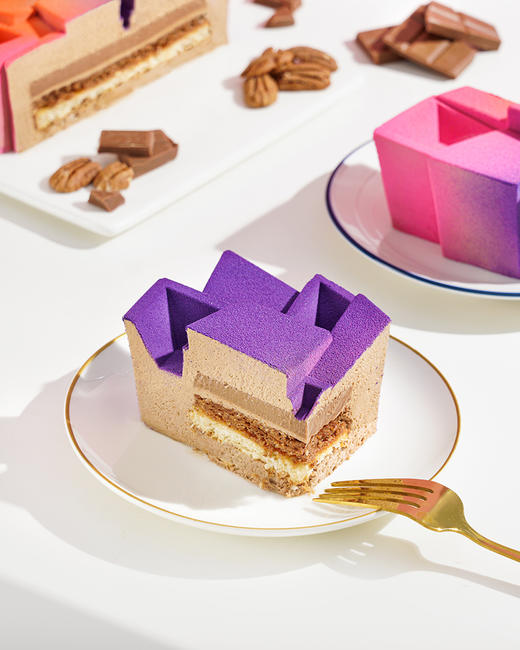 旺角卡门-金黄巧克力碧根果慕斯生日蛋糕（2.4磅） 商品图2