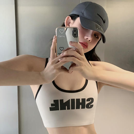 跃牌【周游世界系列】印花字母运动背心 卡拆卸胸垫BR1410 商品图0