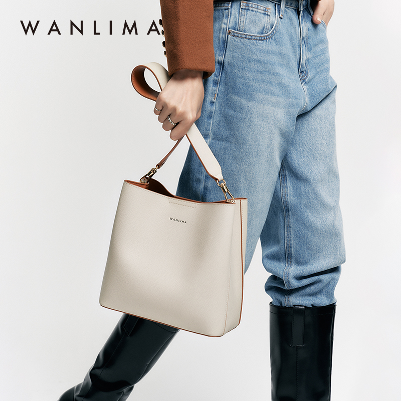 wanlima 万里马包包女新款真皮斜挎包女大包大容量牛皮托特包