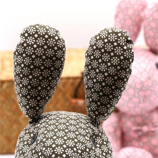 深山集市 小号花花公子花布兔子玩偶（随机发货 收快递如同拆盲盒） 商品图1