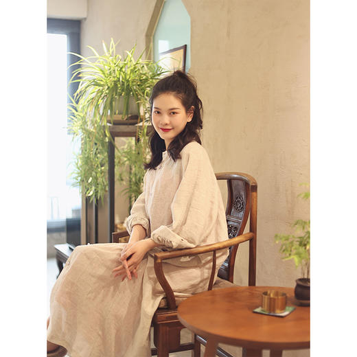 【抖音专属】连衣裙（22710132行香子） 商品图2