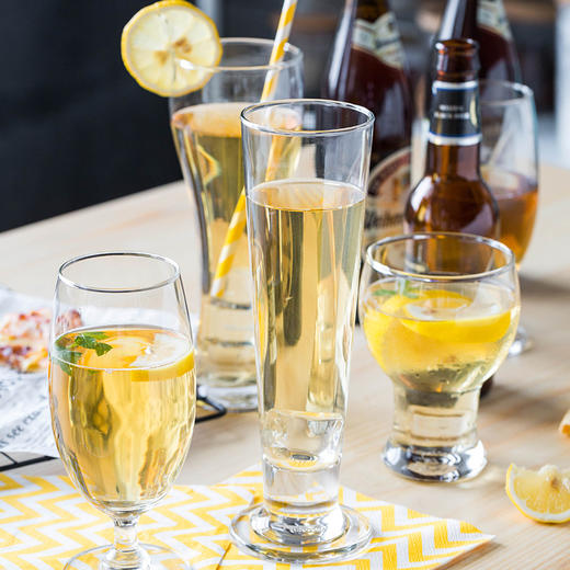 摩登主妇网红啤酒杯玻璃杯创意酒杯大容量红酒杯家用玻璃高脚杯 商品图2