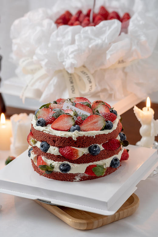 草莓裸蛋糕 商品图2