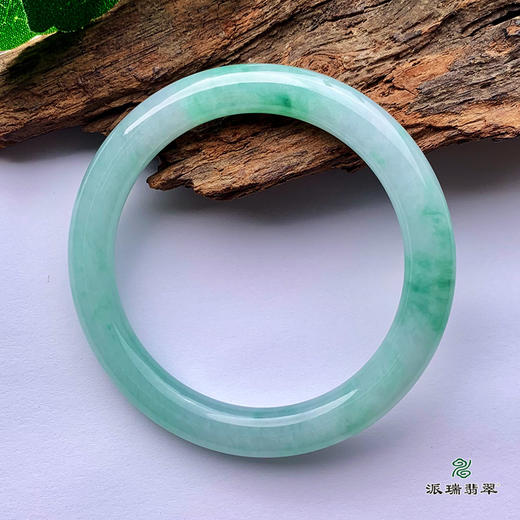 派瑞翡翠 翡翠手镯 糯种 飘花 商品图3