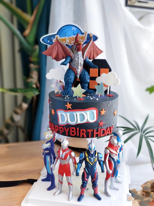 奥特曼10（提前3天预订） 商品图0