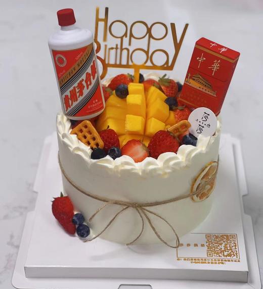 水果烟酒蛋糕（下单现做，根据排单3小时左右） 商品图0