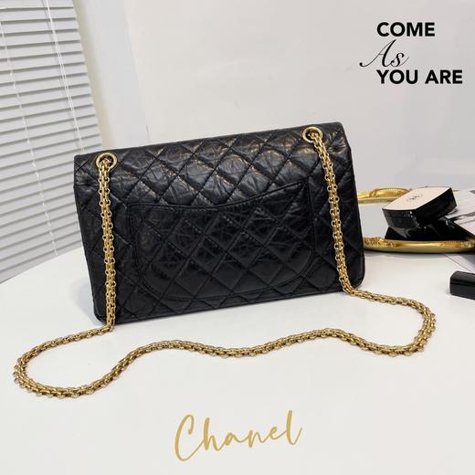 Chanel 油蜡牛皮 2.55 黑金 中号 单肩包 商品图1