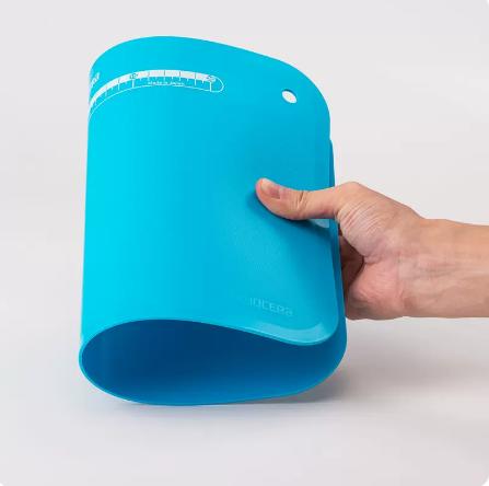 京瓷KYOCERA可防滑弯曲砧板塑料加厚中号便利树脂切菜板 商品图3