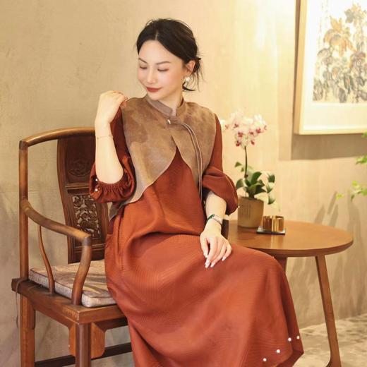 【抖音专属】发布会V领连衣裙23707120- 佛赤 商品图3