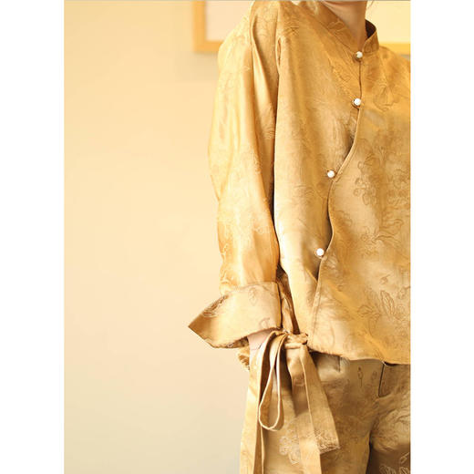 【抖音专属】发布会套装（ 中式衬衫23710128+直筒裤23709122 - 金垺 ） 商品图3