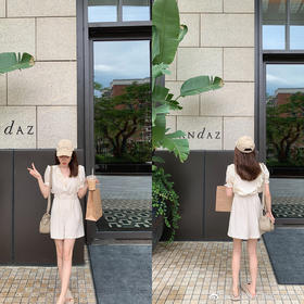 金蘑菇菇【伯利兹夏日】高级耐看灯笼袖上衣吊带连体裤两件套