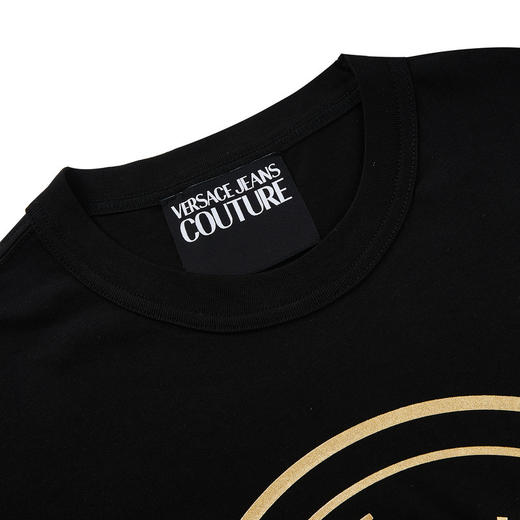 VERSACE JEANS COUTURE 春夏新品 男士V字徽标印花圆领短袖T恤 黑色金标 74GAHT05 CJ00T 商品图3