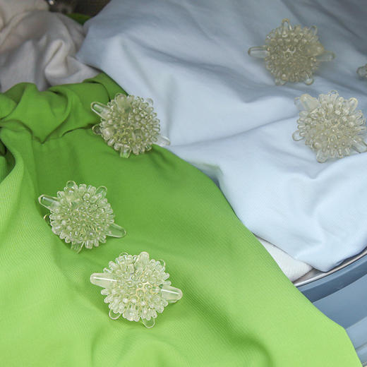 严选 透明实心洗衣球洗衣服清洁球魔力摩擦柔软洗护球1个 商品图2