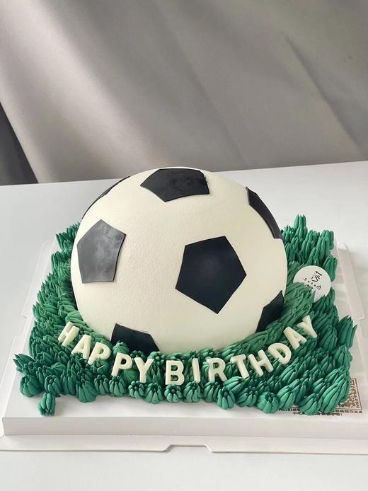 球形翻糖足球蛋糕（下单现做，根据排单3-4小时左右） 商品图0
