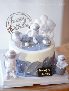 「太空·宇航员」100%动物奶油（附图6寸·提前5小时预订）