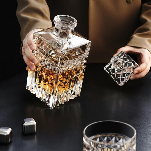 捷克进口BOHEMIA 波西米亚水晶玻璃威士忌洋酒杯酒樽酒具套装现代家用送礼-YHD 商品图3