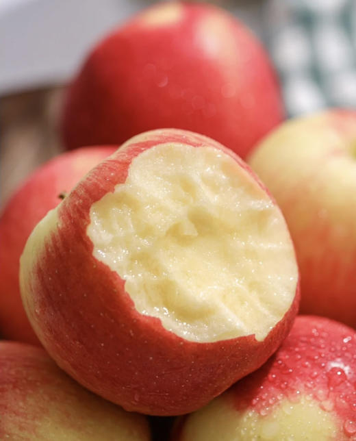 新西兰🇳🇿神仙果，也叫水蜜桃苹果！脆甜无酸、带有独特的果味芳香 商品图3