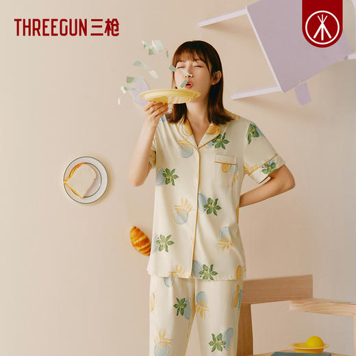Threegun三枪 【水柔棉】翻领开襟短袖长裤女士家居套家居服-82230D011 商品图1