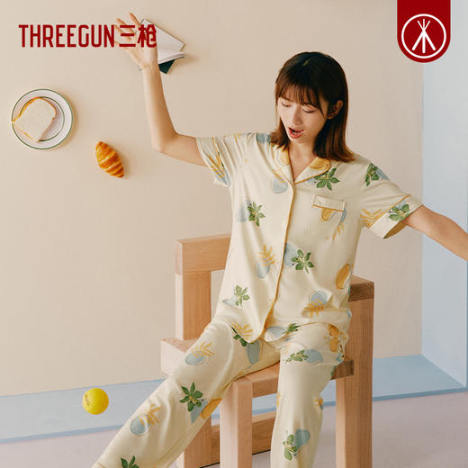 Threegun三枪 【水柔棉】翻领开襟短袖长裤女士家居套家居服-82230D011 商品图3