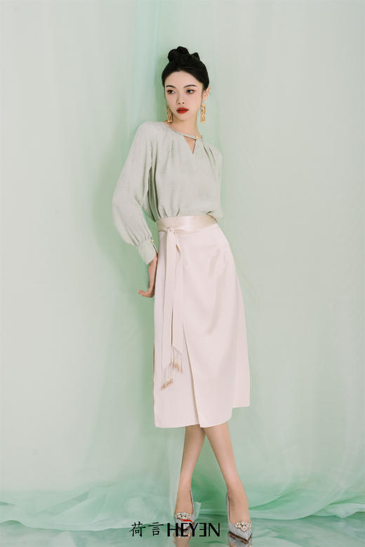 荷言GL怀远 新中式白色设计感半裙 商品图2