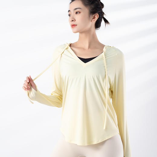 跃牌【禅语梵心系列】新品连帽防晒防紫外线速干跑步透气凉感瑜伽服罩衫F2274（不带胸垫） 商品图5