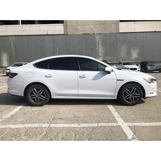 比亚迪 秦 Pro EV 超能版 标准版智联领尚型【长租-北京】 商品图3