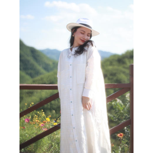 【抖音专属】长款衬衫（22710278-苎麻白） 商品图1