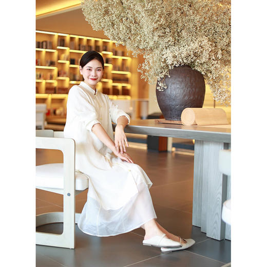 【抖音专属】长款衬衫（19810141-山矾） 商品图2