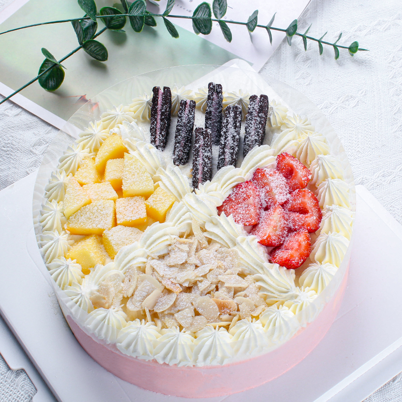 【甜蜜恋恋8英寸】草莓 芒果 双拼 慕斯蛋糕（提前6--8小时下单，18:00后下单最快第二天15:30后可到店取货，具体时间看门店而定。）
