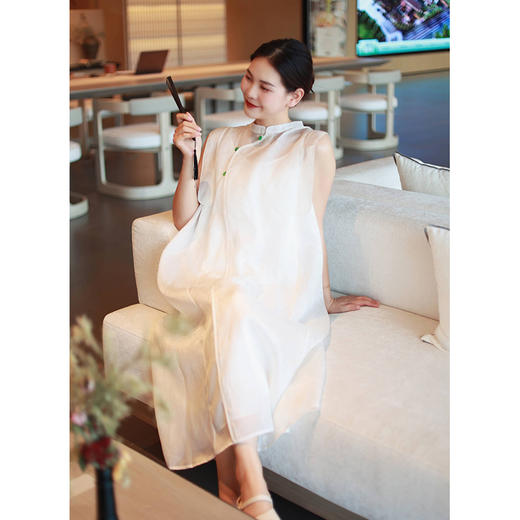 【抖音专属】连衣裙（22707339-山矾） 商品图1