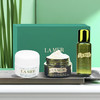 【春季焕新】【全球购-送礼盒礼袋】LAMER海蓝之谜三件套（精萃水30ml+眼霜5ml+经典面霜7ml）/（精萃水30ml+洗面奶30ml+经典面霜7ml）·现货速达 商品缩略图4