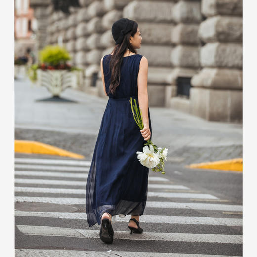 【林栖设计小店】【现货】花仙子系列100%桑蚕丝多色气质无袖连衣裙1931132 商品图3