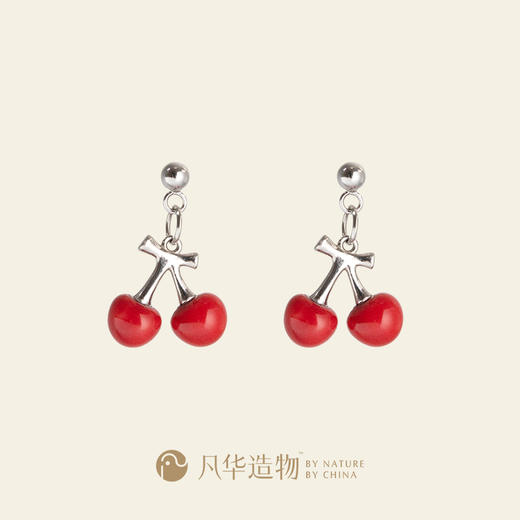 凡华造物樱桃原创925银耳钉女轻奢耳环小众设计感新款百搭耳饰樱桃短款耳钉 商品图1