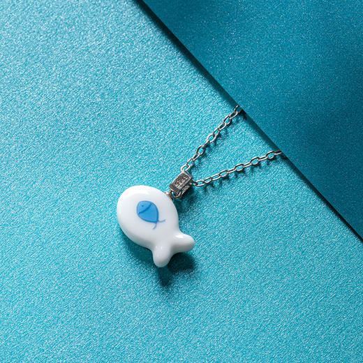 凡华造物鱼悦925银项链女生小众设计陶瓷吊坠轻奢高级感锁骨链 鱼悦925银吊坠 商品图3