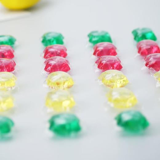 OCSHP 埃德莉娜酵素洗衣凝珠8g*31pcs 商品图3