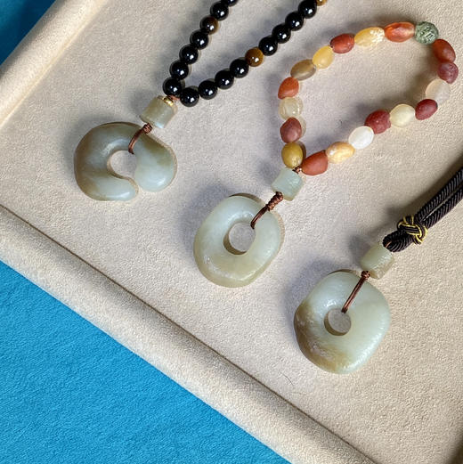 和田玉（糖玉/糖白玉）随形藏风挂件（糖色随机发货） 商品图3