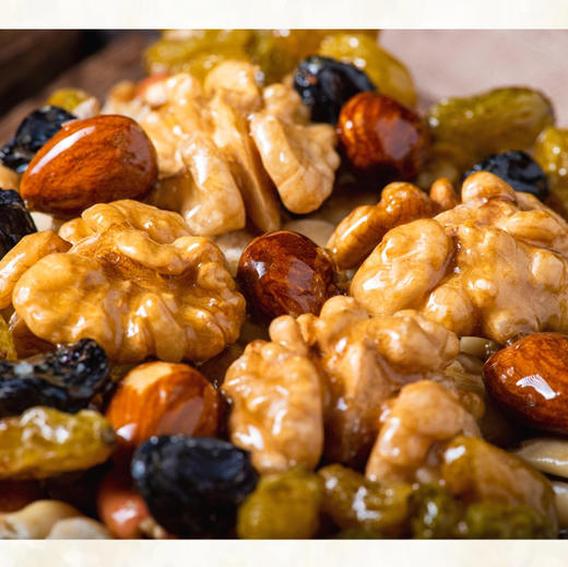 春光有礼新疆传统手工蜂蜜切糕250g/块 新疆特产 坚果零食 商品图0