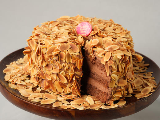 巧克力海盐杏仁片蛋糕 Chocolate Sea Salt Almond Cake 商品图3